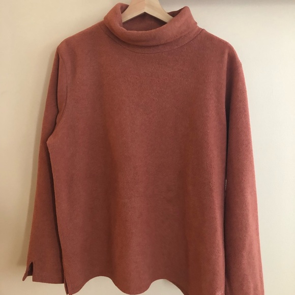 R&R Pullover Turtleneck Sweater M/L - Picture 2 of 3